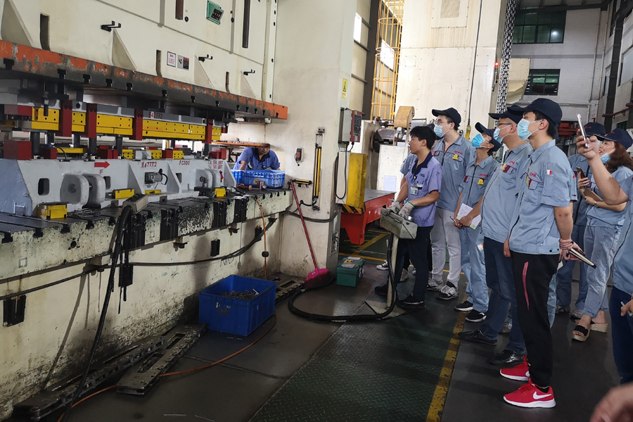 和勝汽車沖壓模具TD處理 和勝汽車沖壓模具TD處理